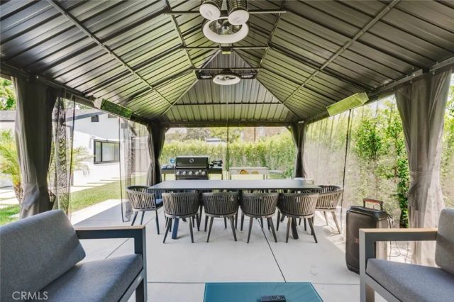 10414 Tiara Street, North Hollywood, CA 91601