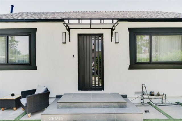 10414 Tiara Street, North Hollywood, CA 91601