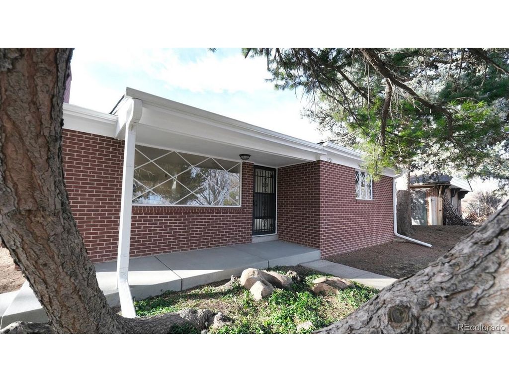 1201 Reed St, Lakewood, CO 80214