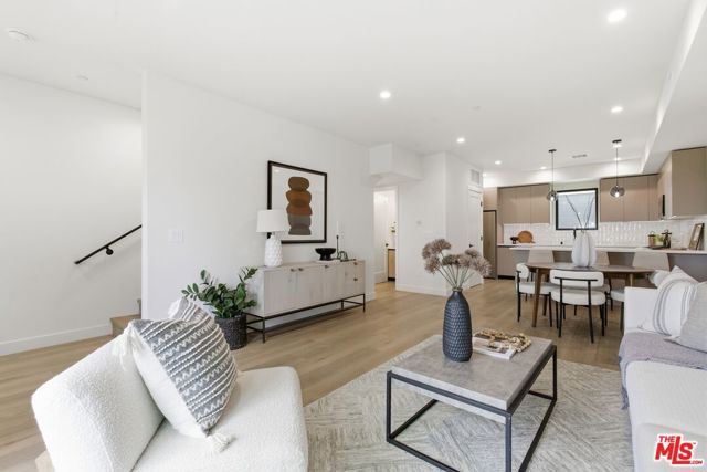 3842 Don Tomaso Drive, Los Angeles, CA 90008