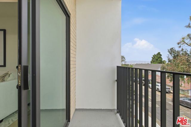 3842 Don Tomaso Drive, Los Angeles, CA 90008