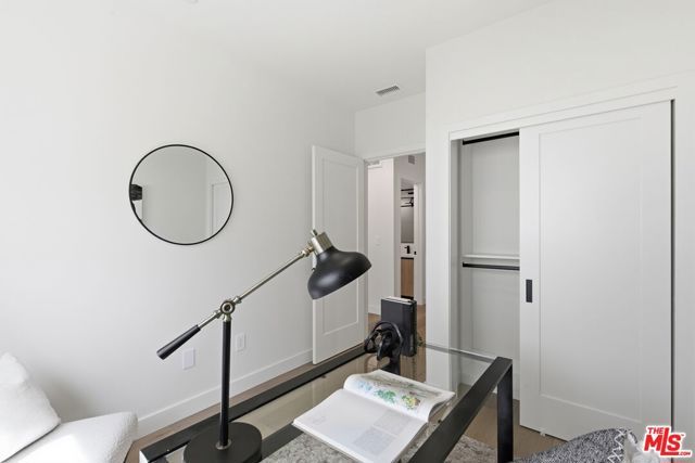 3842 Don Tomaso Drive, Los Angeles, CA 90008