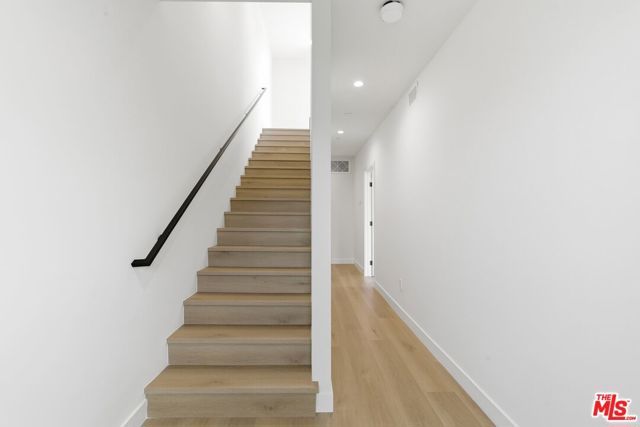 3842 Don Tomaso Drive, Los Angeles, CA 90008