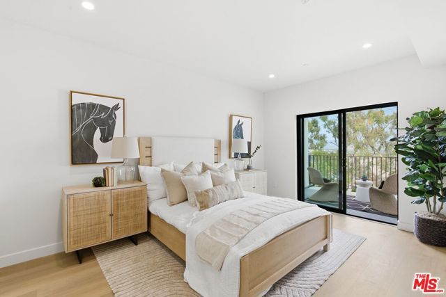 3842 Don Tomaso Drive, Los Angeles, CA 90008