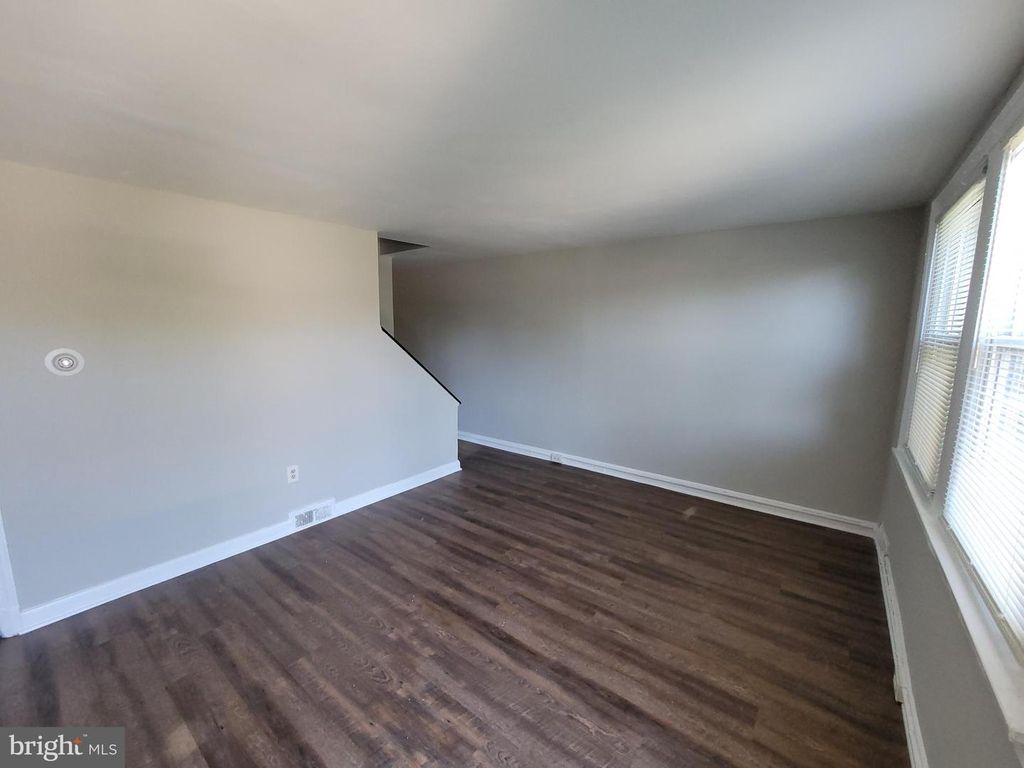 2511 RIGGS AVE, Baltimore, MD 21216