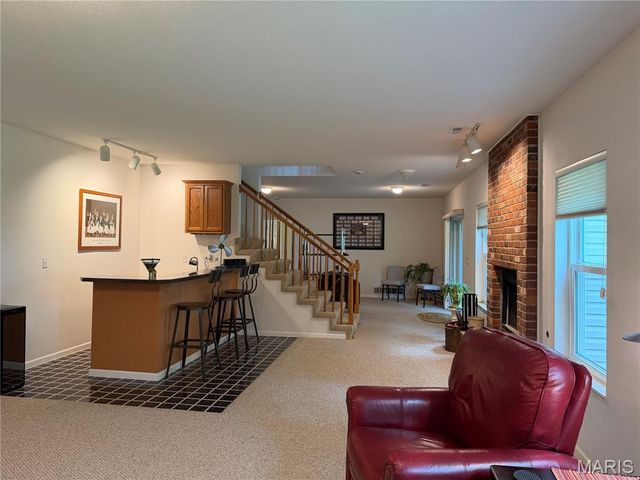 2612 Sandstone Drive, Maryville, IL 62062