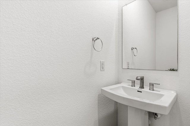 13619 Long Island DR, Pflugerville, TX 78660