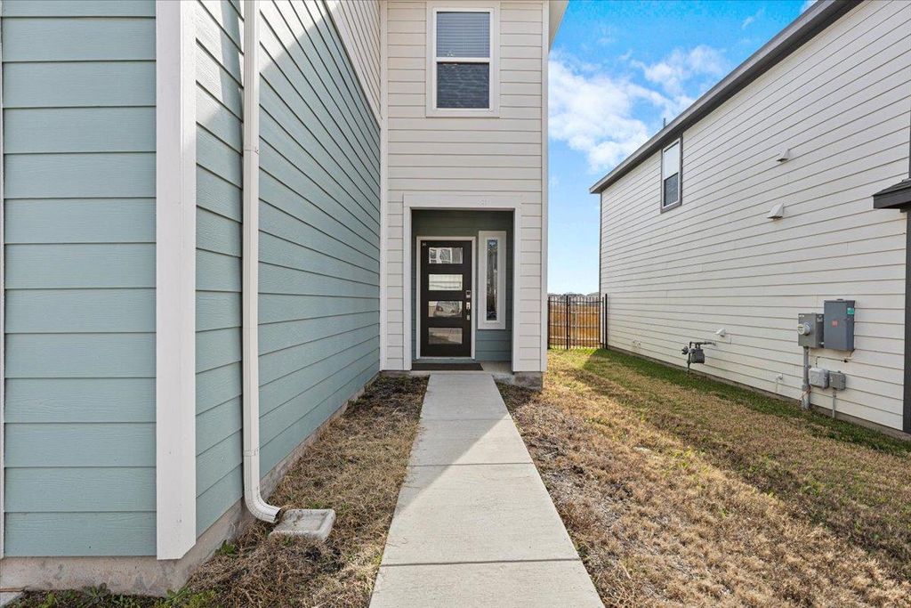 13619 Long Island DR, Pflugerville, TX 78660