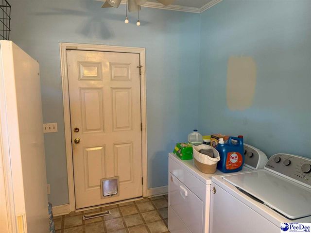 701 E Harrison St, Dillon, SC 29536