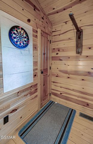 214 Forrest Loop Way, Gatlinburg, TN 37738