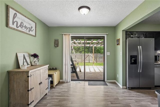 906 Shiloh Court, Liberty, MO 64068