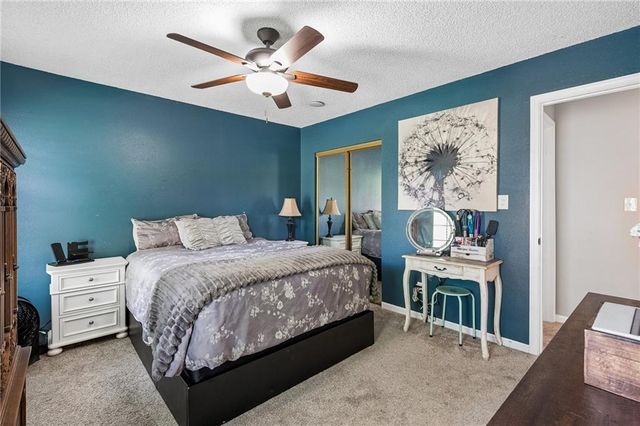 906 Shiloh Court, Liberty, MO 64068