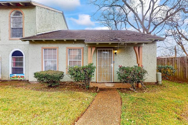 7825 Cook Road, Houston, TX 77072