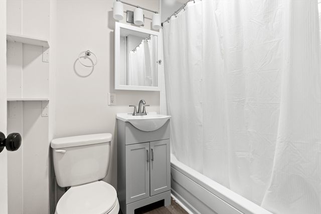 205 Webster Ave, Chelsea, MA 02150