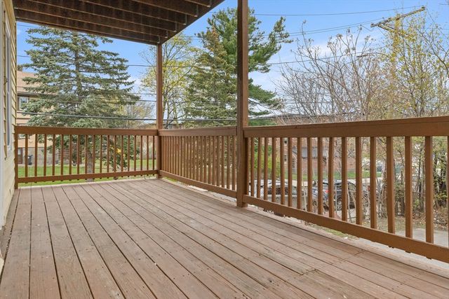 205 Webster Ave, Chelsea, MA 02150