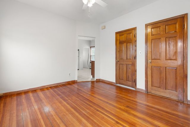 205 Webster Ave, Chelsea, MA 02150