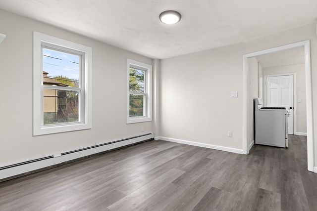 205 Webster Ave, Chelsea, MA 02150