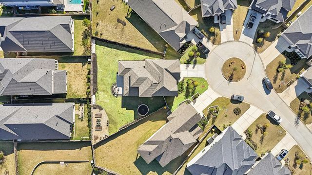 215 Nirnroot Court, Montgomery, TX 77316