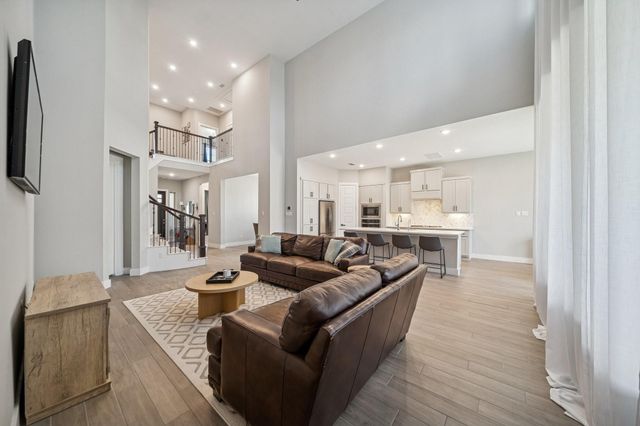 215 Nirnroot Court, Montgomery, TX 77316