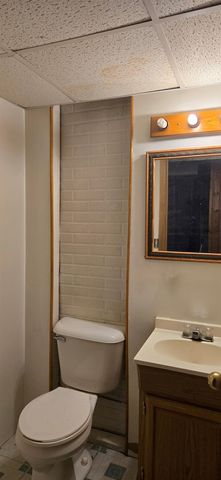 1521 Emerald Drive, Davenport, IA 52804