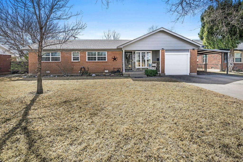 5203 Westgate Drive, Amarillo, TX 79106