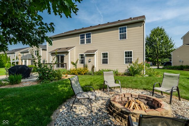 11141 Craycroft Court, Fishers, IN 46038