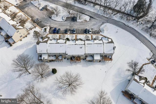 860 AMBER LN, West Chester, PA 19382