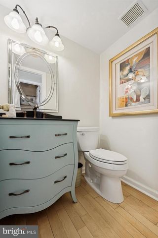 860 AMBER LN, West Chester, PA 19382