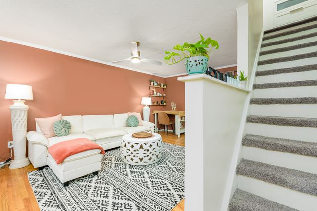 181 Hicks Street APT 2C, Meriden, CT 06450