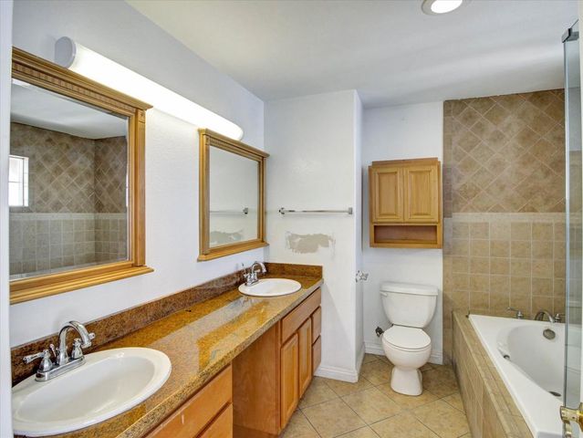 1617 W 208th Street Street 2, Torrance, CA 90501