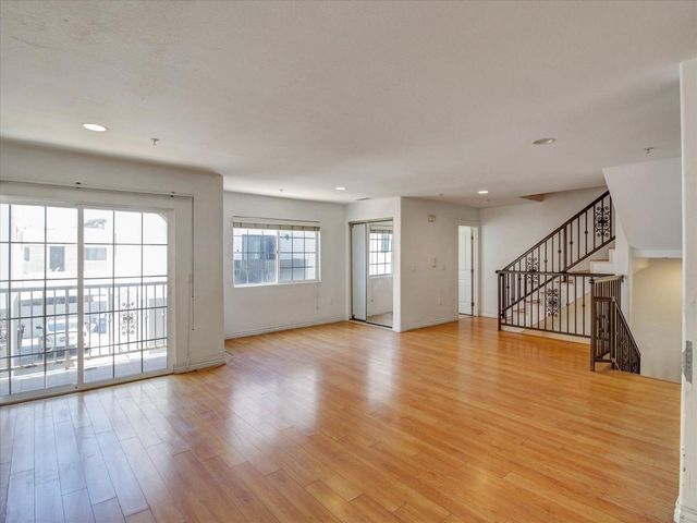 1617 W 208th Street Street 2, Torrance, CA 90501