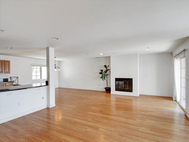 1617 W 208th Street Street 2, Torrance, CA 90501
