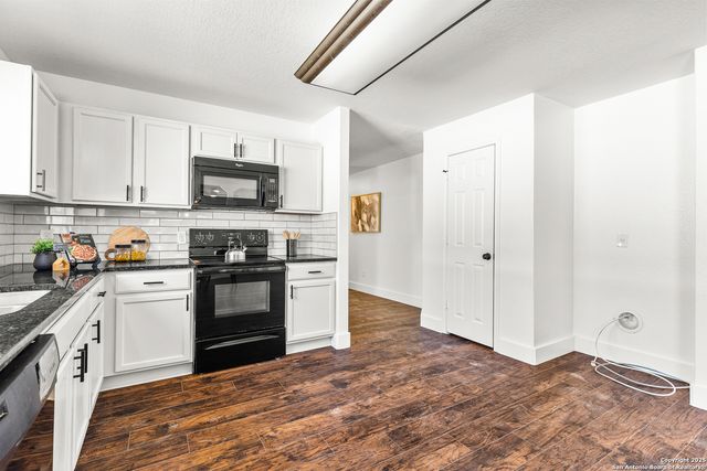 7635 Derby Run, Selma, TX 78154