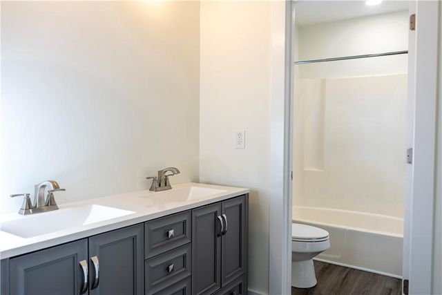 5201 Sunset Trail, Marietta, GA 30068