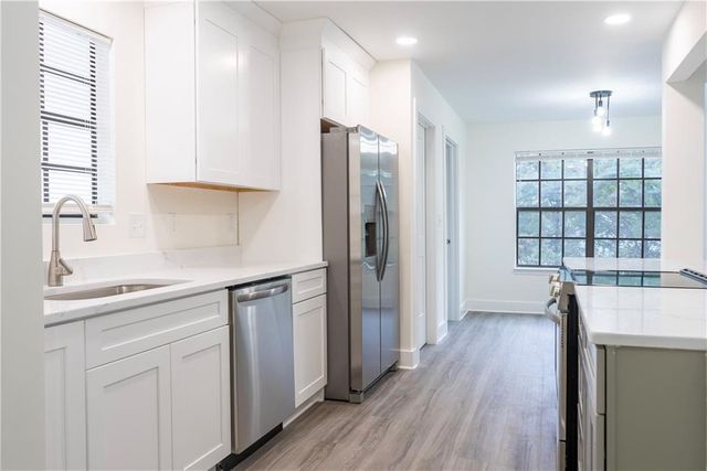 5201 Sunset Trail, Marietta, GA 30068