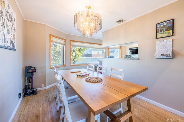 22 Forest Drive, Plainview, NY 11803