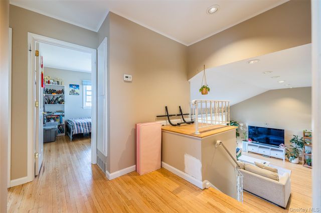 22 Forest Drive, Plainview, NY 11803