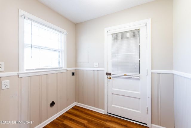 18 Cardwell Way, Louisville, KY 40220