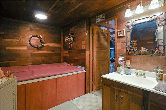 550 Twin Brook Lane, Coventry, RI 02816