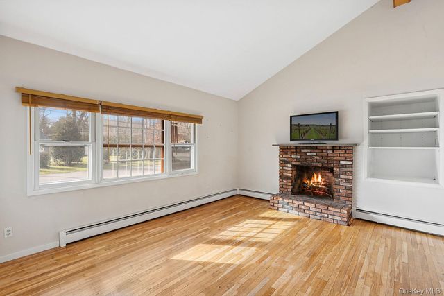 3 Chapel Lane, East Hampton, NY 11937