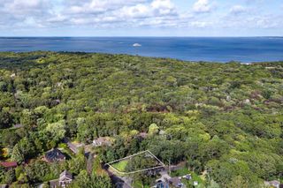 3 Chapel Lane, East Hampton, NY 11937