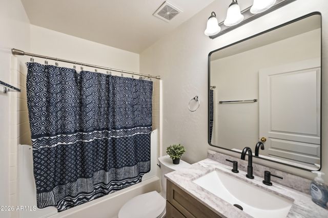 4372 W Alta Vista Road, Laveen, AZ 85339