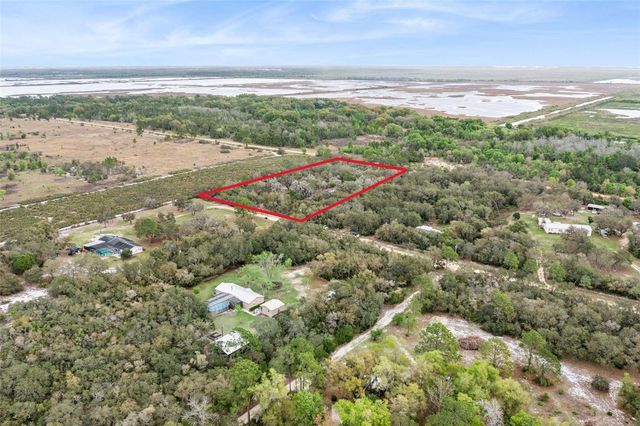 22932 CAROLYN LANE, Astatula, FL 34705