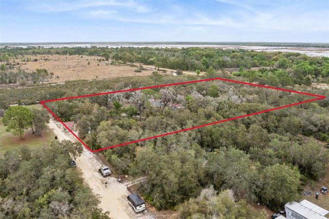 22932 CAROLYN LANE, Astatula, FL 34705