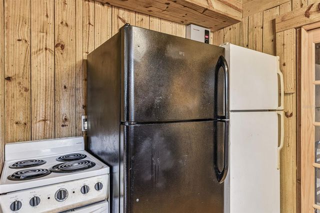 22932 CAROLYN LANE, Astatula, FL 34705