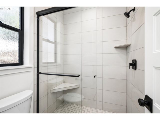 1578 CAL YOUNG Rd, Eugene, OR 97401