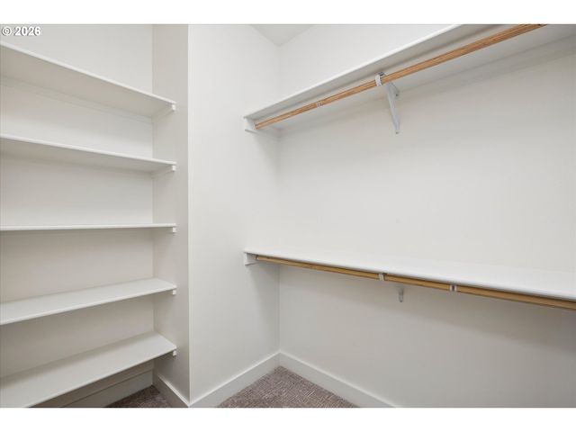 1578 CAL YOUNG Rd, Eugene, OR 97401