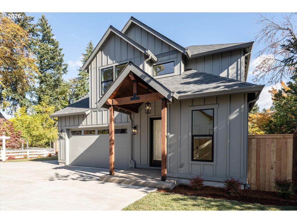 1578 CAL YOUNG Rd, Eugene, OR 97401