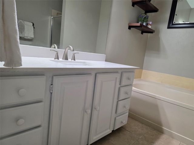 3404 American DR 2208, Lago Vista, TX 78645