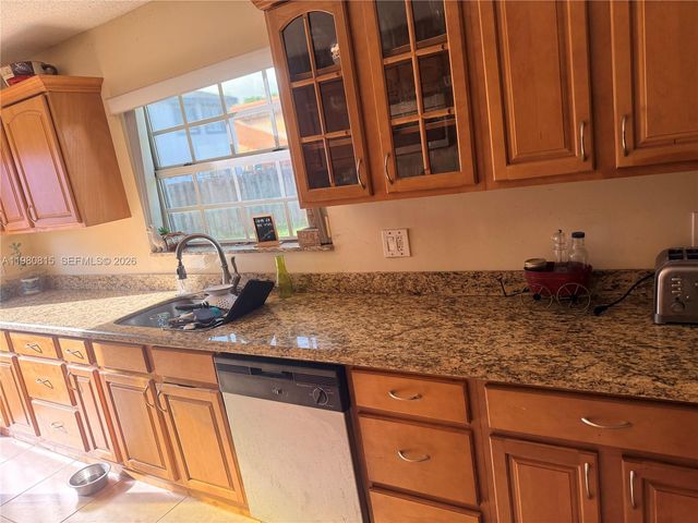 9721 SW 213th Ter, Cutler Bay, FL 33189